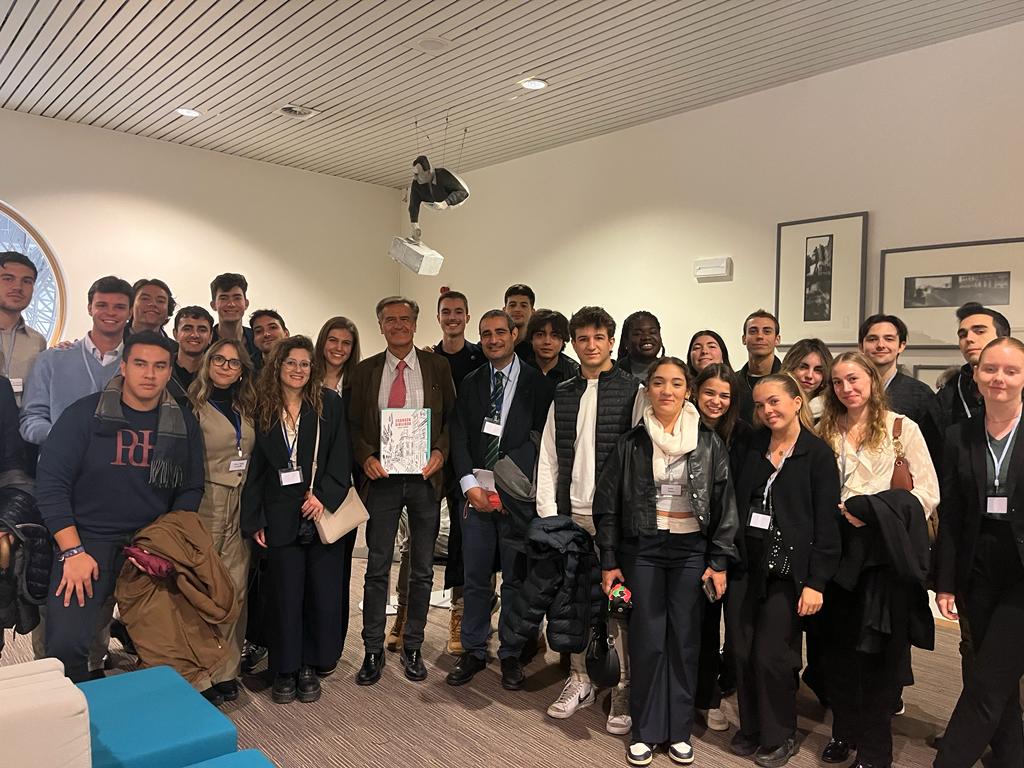 Estudiantes de la UGR visitan las Instituciones europeas en Bruselas
