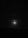 La luna llena sobre el desierto de Merzouga