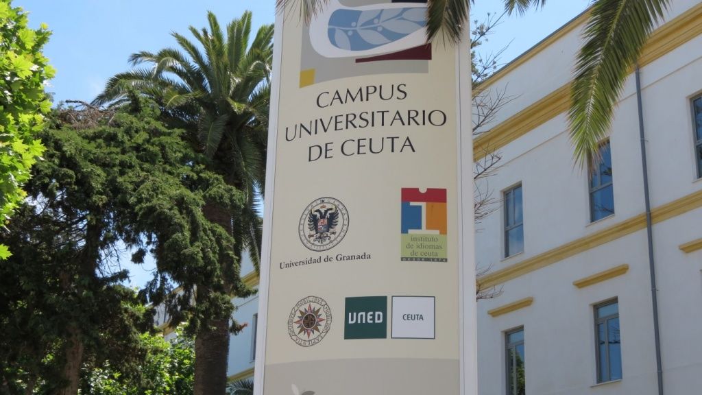 exterior del campus universitario de ceuta