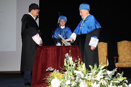 Alberto Fernández Honoris UAL