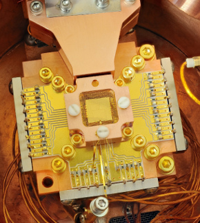 Ion trap instrument