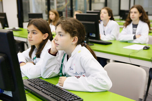 Niñas asistentes al “g4g Day”