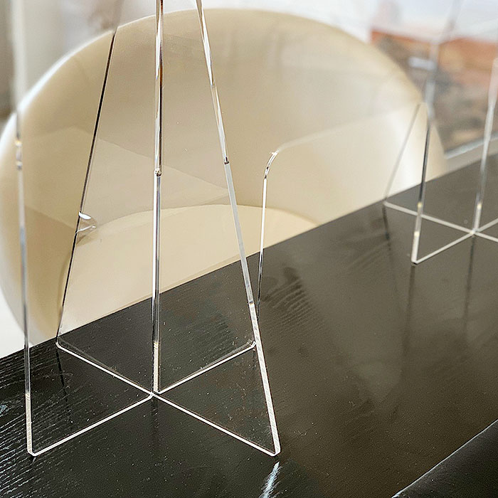 mampara de metacrilato