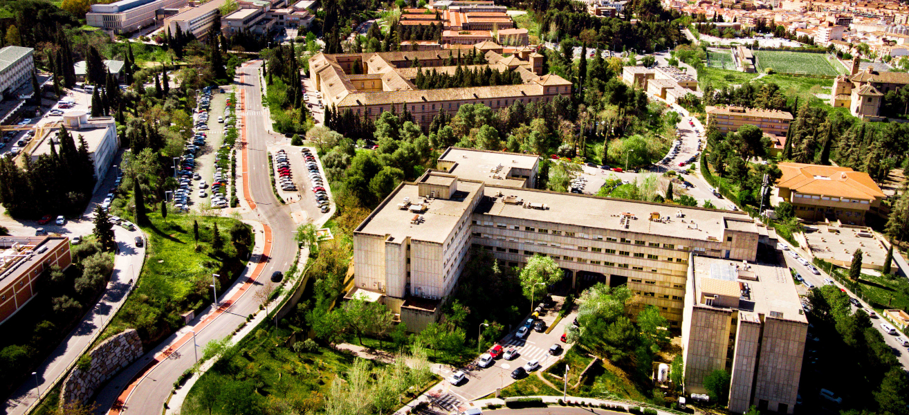 Facultad de Farmacia de la UGR. Vista desde Dron (versión 2)