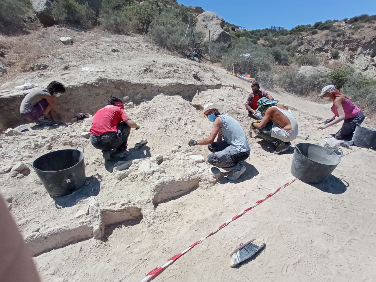 Trabajo arqueológicos en Bayra