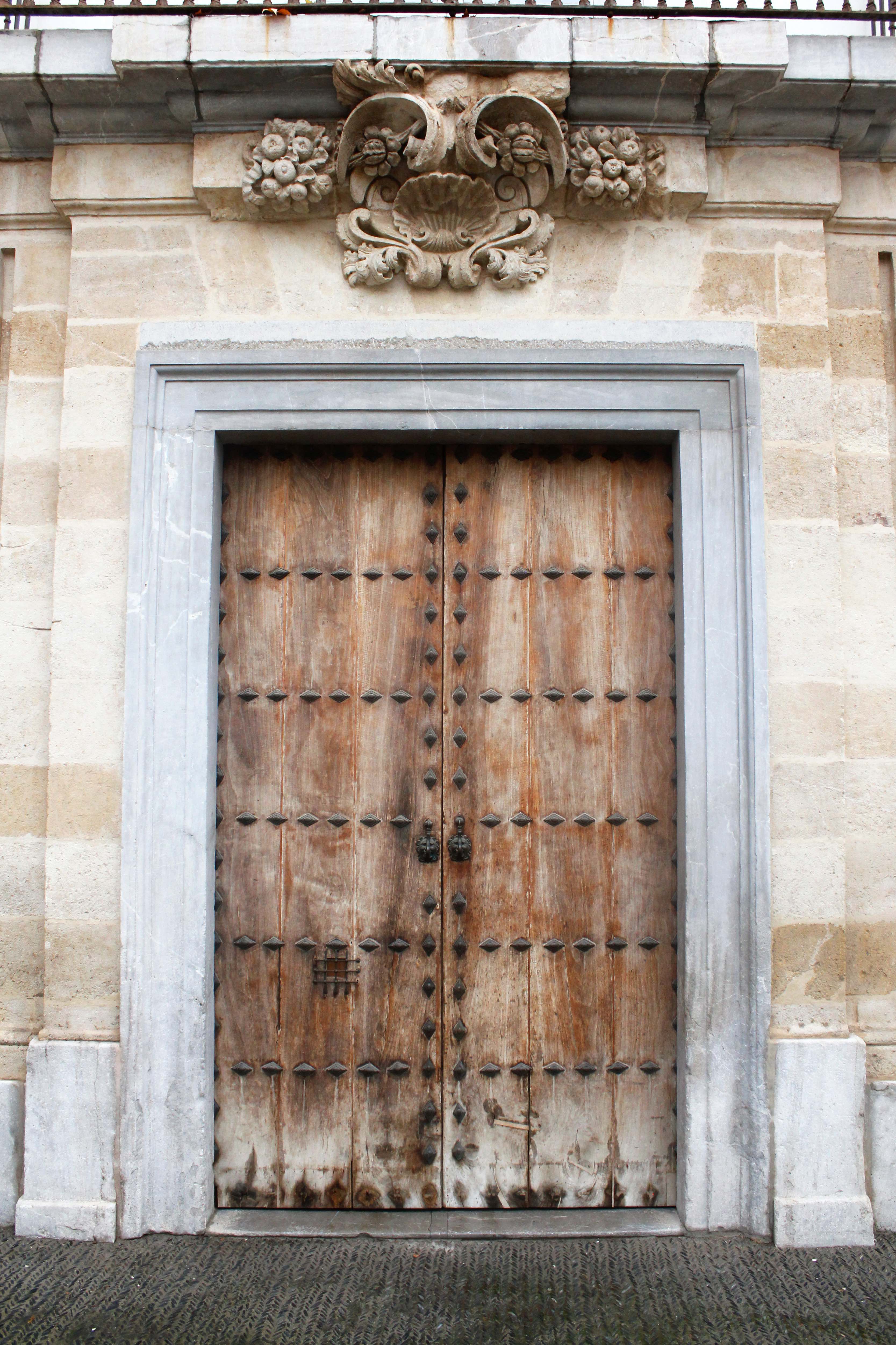 puerta restaurada