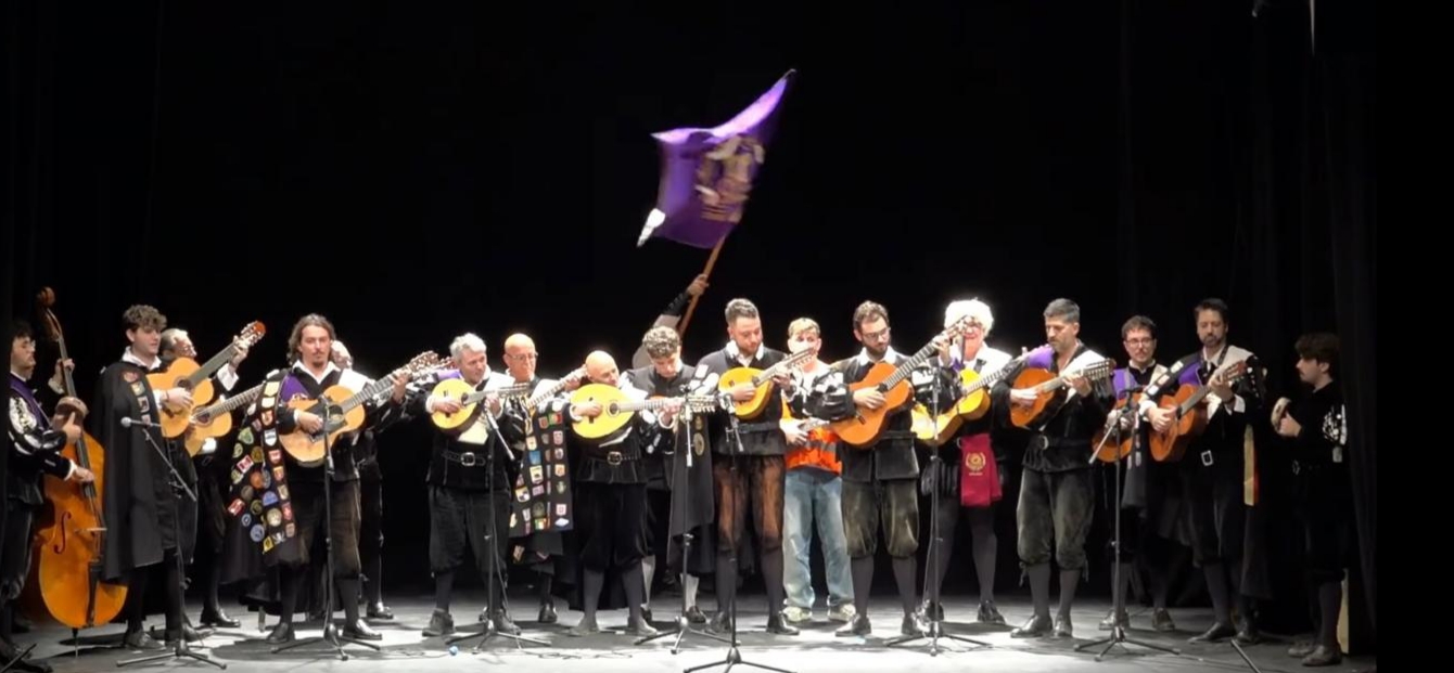 Premio tuna más tuna, para la Tuna de Arquitectura Técnica de la ETSIE