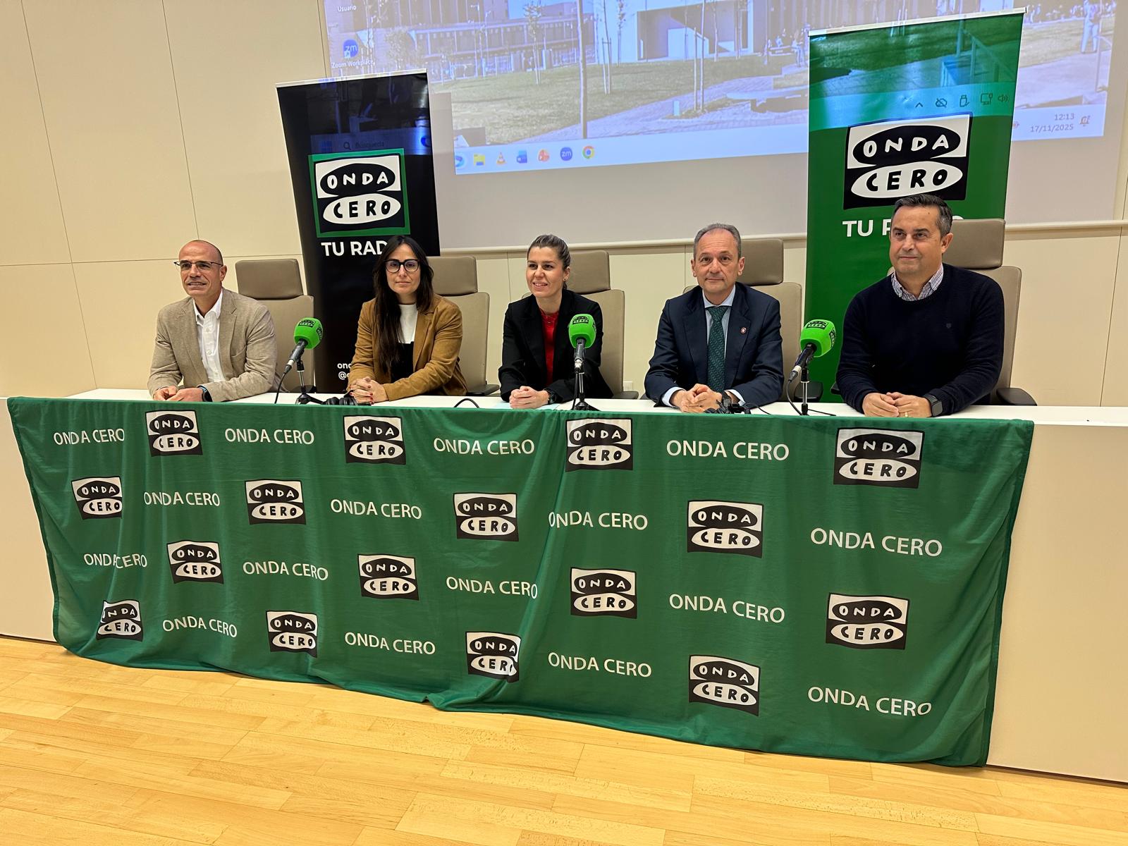 Onda Cero Granada emite «Más de Uno Granada» desde la Facultad Medicina de la UGR