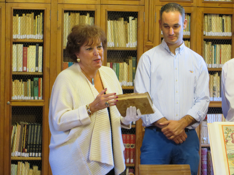 Donación a la Biblioteca de la Universidad de Granada