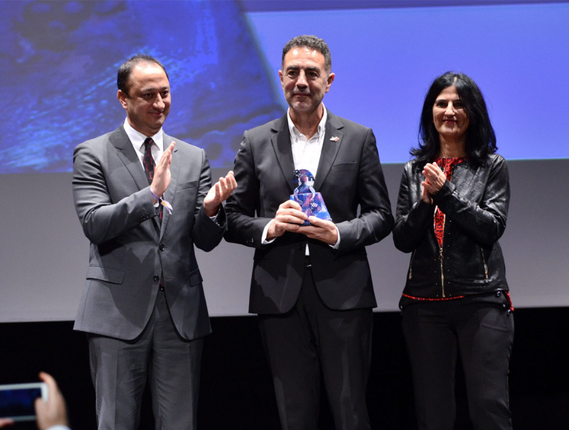 Miguel Lorente recibe el Premio Menina