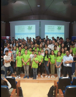 La final del Concurso de Cristalización en la Escuela de Andalucía reúne en Granada los trabaj...