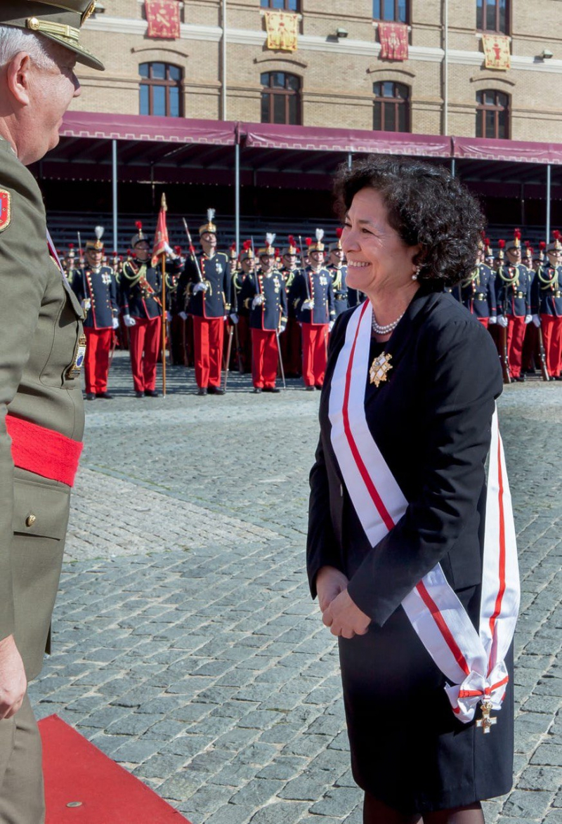 Pilar Aranda, Gran Cruz del Mérito Militar con Distintivo Blanco