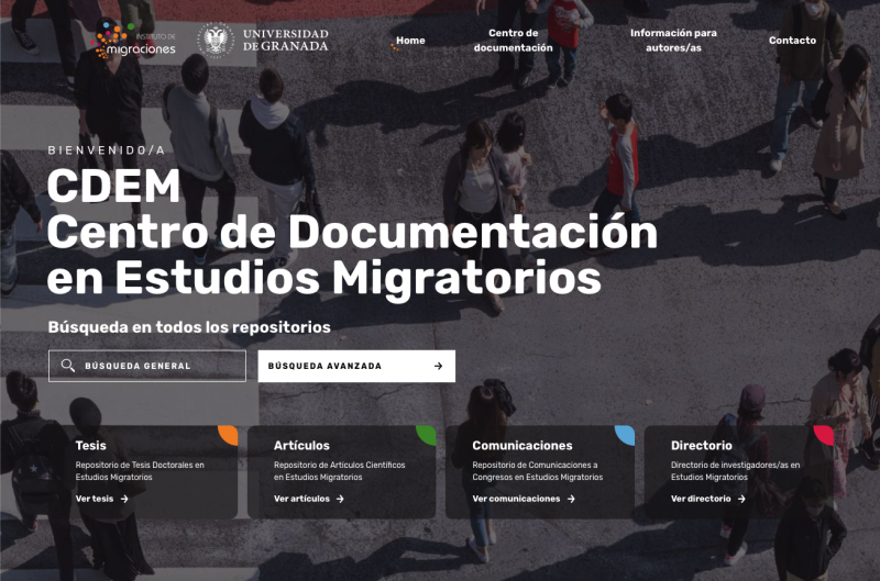 Captura del CDEM Centro de Documentación en Estudios Migratorios, imagen de personas transitando por la calle