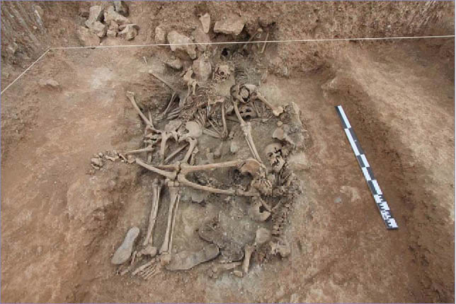 C:\Users\Rafa\Desktop\Arqueología y Recuperación de la Memoria Histórica.bmp