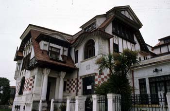 Barison y Schiavoni. Casa Pascual Baburizza, 1916 (Valparaíso, Chile)